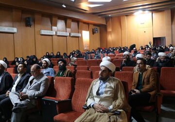کارگاه توانمندسازی طلاب طرح امین مناطق شرق لرستان به میزبانی شهرستان دورود برگزار شد