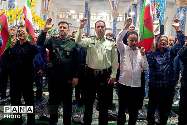 مراسم جاماندگان تشییع رهبر شهید در اسلام آباد غرب
