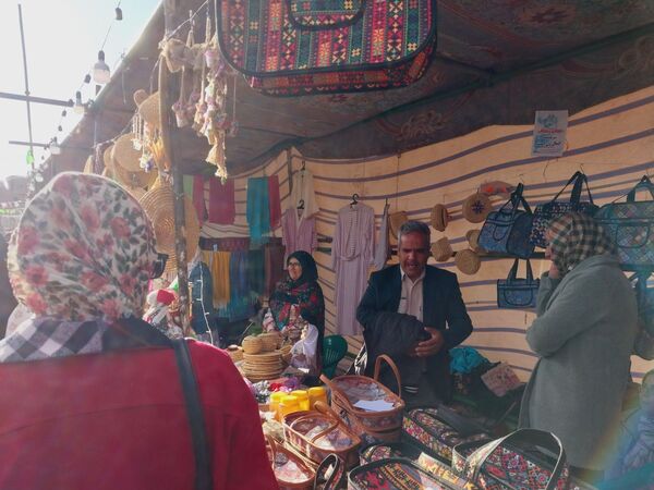 جشنواره ریواس در کوهسرخ