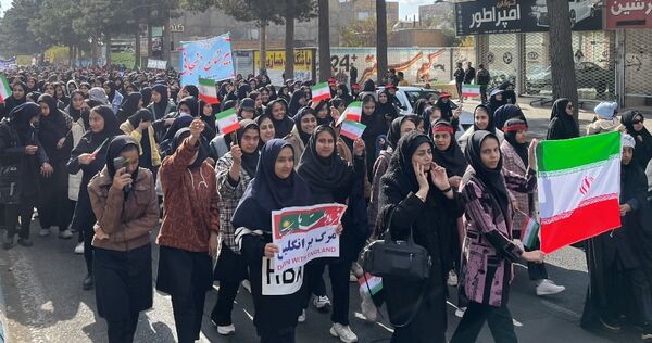 سیزده آبان؛ روز تجدید میثاق ملت با آرمان‌های انقلاب