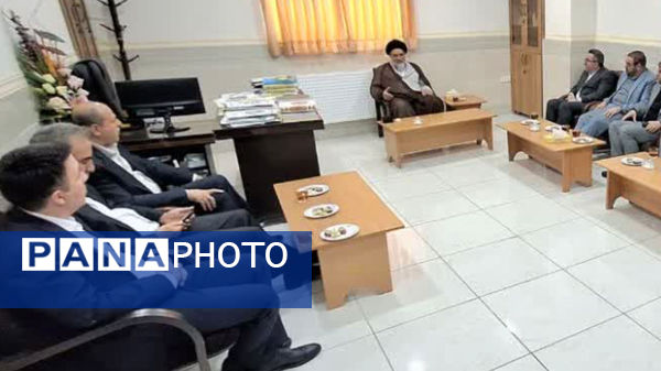 دیدار رئیس سازمان ثبت اسناد و املاک کشور با نماینده ولی‌فقیه در کهگیلویه و بویراحمد 