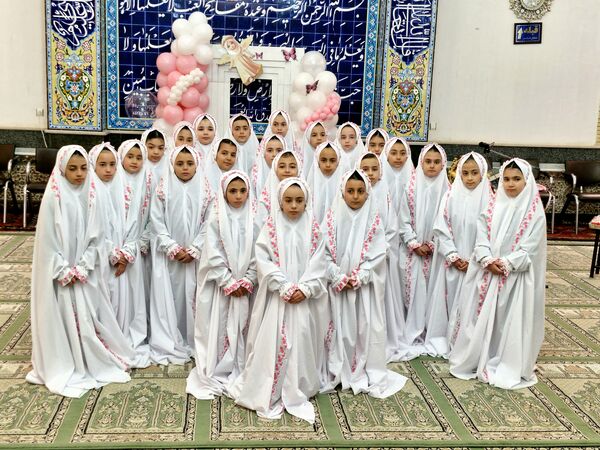 جشن عبادت کلاس سومی‌های تیکمه‌داش