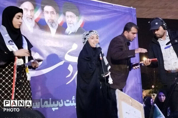 قرار عاشقی فرهنگیان در دهه کرامت 
