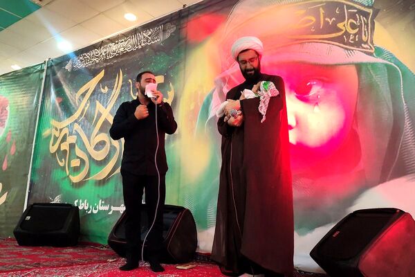 مصلی رباط‌کریم میزبان آیین شیرخوارگان حسینی