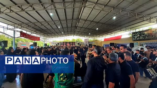 حزن عاشورایی در گلزار شهدای سیدمحمد کازرون