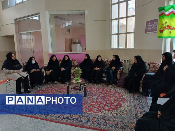  برگزاری مسابقه‌ قرآن، عترت و نماز دانش‌آموزان مقطع ابتدایی شهرستان فلاورجان