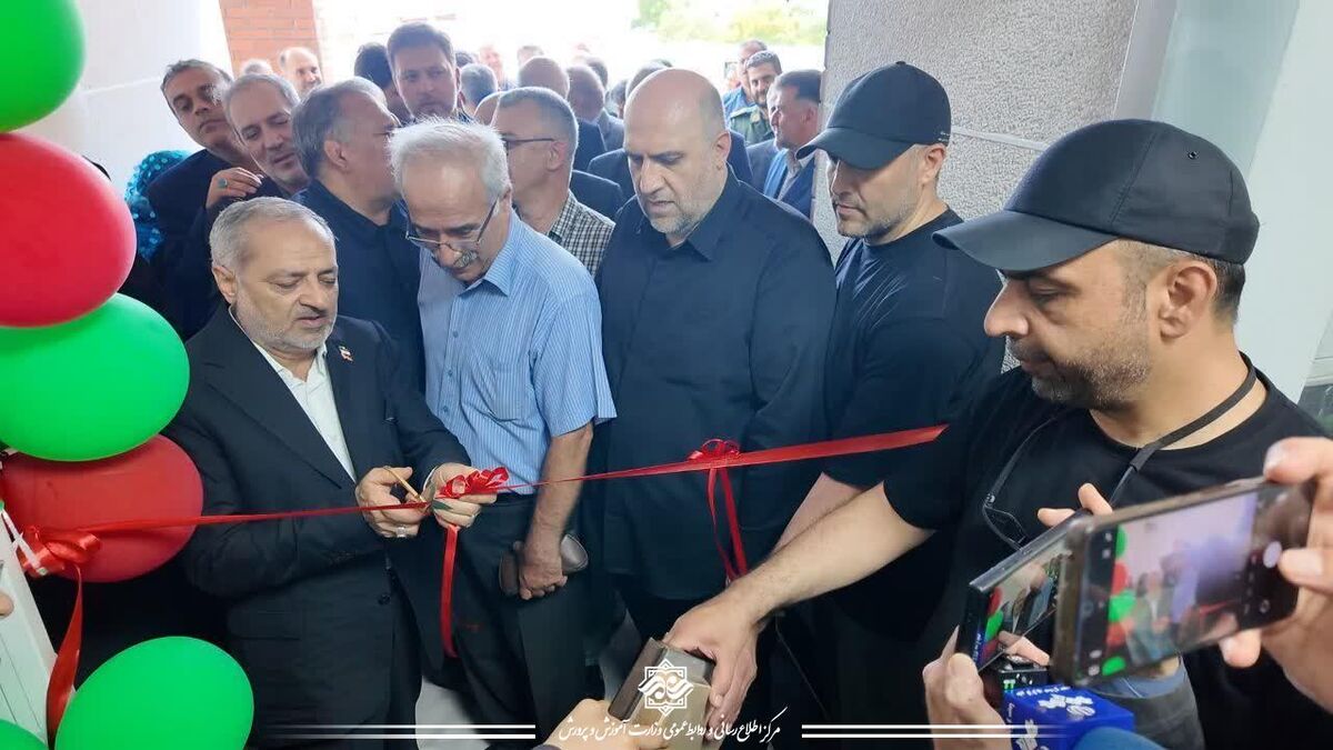 دبیرستان دخترانه فاطمه سعید طالشی افتتاح شد