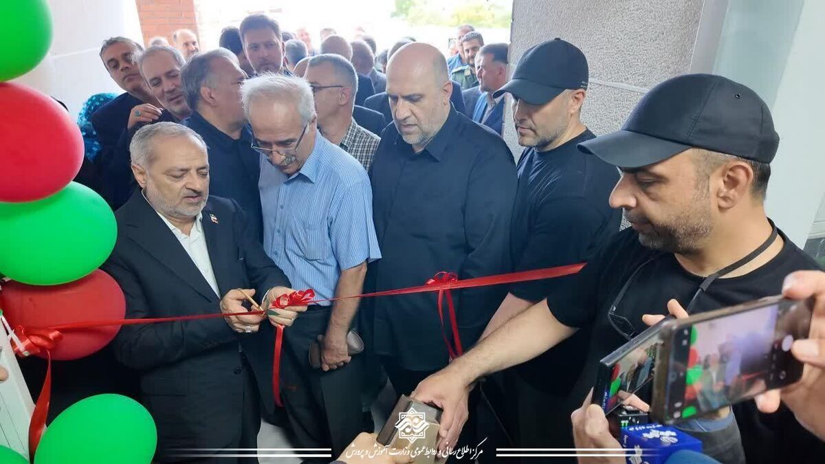 دبیرستان دخترانه فاطمه سعید طالشی افتتاح شد