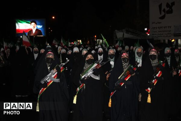 رزمایش دختران «جانفدا ایران» در شهرستان ساوجبلاغ 
