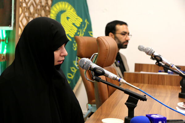 رونمایی از یادنامه «ملت ابراهیم» در قم