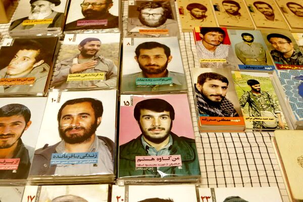 نمایشگاه «کتاب طلوع» در سرای دانشجویی پردیس آیت الله خامنه‌ای گرگان