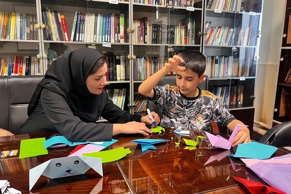 کارگاه «خلاقیت و شادی با اوریگامی» در پژوهش‌سرای دانش‌آموزی کاوش کهریزک 