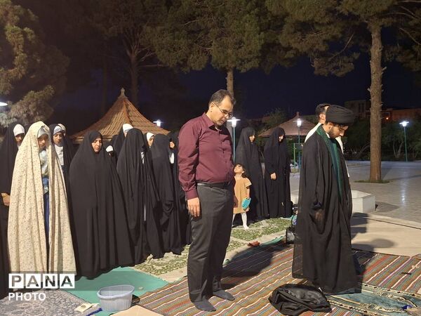 جشن پایان تحصیلی دانش‌آموزان ششم مدرسه شاهد پوررضایی