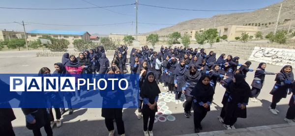 بازدید مسئولان آموزش و پرورش از مدارس سطح شهر سملقان به‌مناسبت هفته معلم