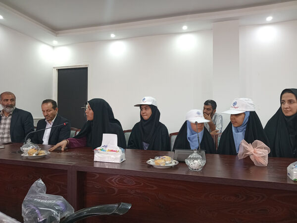 تجلیل از دختران برگزیده رشته‌های علمی ورزشی شهرستان جعفرآباد