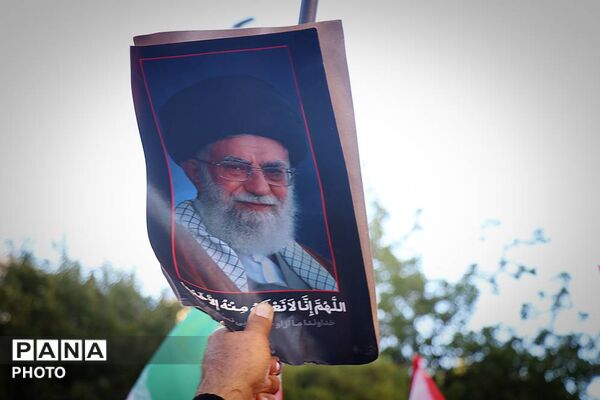 روایت قاب‌هایی که عکس شدند و مردمی که برای خون‌خواهی ایستادند