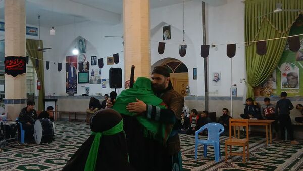 مراسم تعزیه خوانی شهادت حضرت عباس(ع) توسط ذاکرین دهستان شوراب صغیر