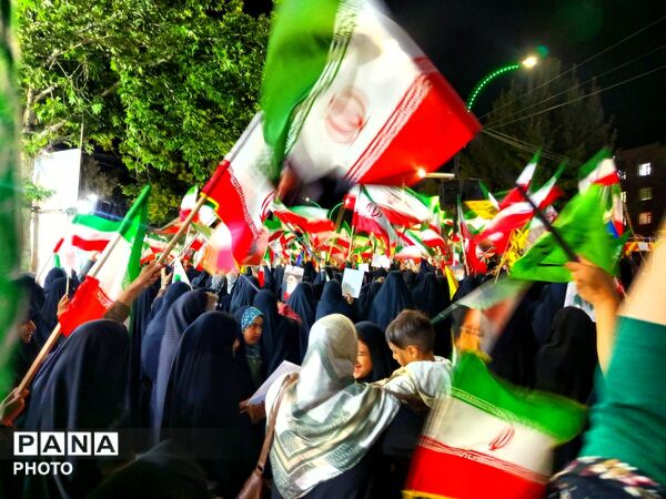 خاص ترین قاب های پنجاه و دومین شب از اجتماع مردمی در کاشمر 