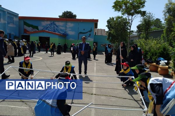 آیین بزرگداشت سالروز تأسیس سازمان دانش‌آموزی و سپاس مربی در کهریزک 