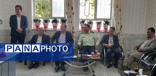 بازدید مسئولان آموزش و پرورش از مدارس سطح شهر سملقان به‌مناسبت هفته معلم