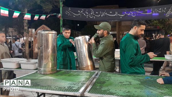  قاب پانا میزبان چایخانه های حسینه امام خمینی (ره)
