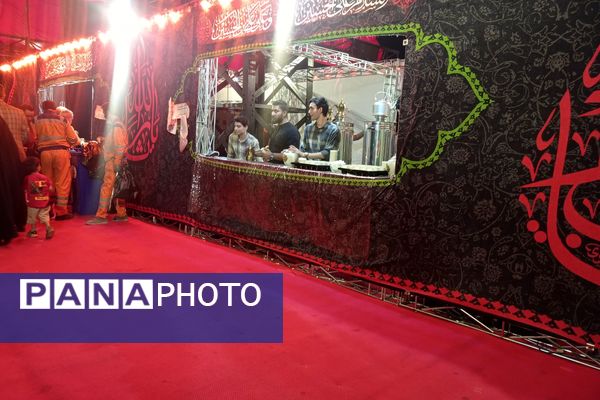 مراسم عزاداری شهادت کریم اهل بیت (ع)در کشتی سفینة  النجاة 