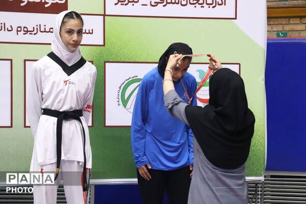 برگزاری المپیاد تکواندو دختران در دانشگاه تبریز