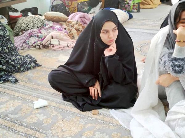 آینه‌های نور: لحظاتی سرشار از صمیمیت و گفتگو در اعتکاف دانش‌آموزی