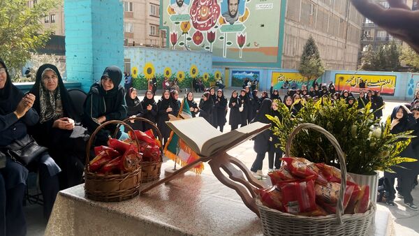 برگزاری «جشن جوانه‌ها» در مدرسه شهدای شهرداری ناحیه ۲ کرج