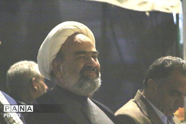 بیعت اصحاب فرهنگ و هنر یزد با رهبر جدید انقلاب 