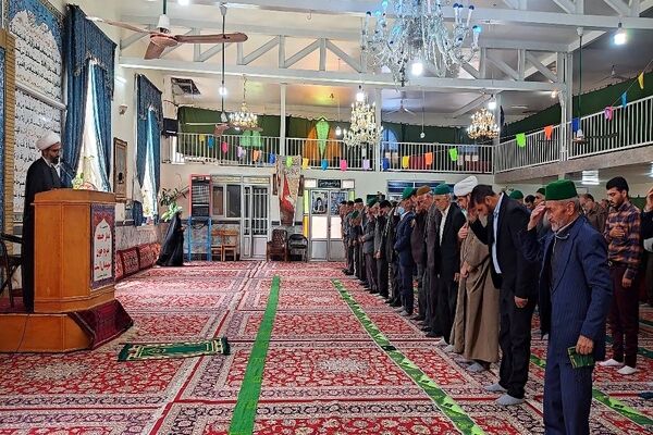 اقامه نماز عبادی سیاسی جمعه اردیبهشت ماه در شهر بار نیشابور