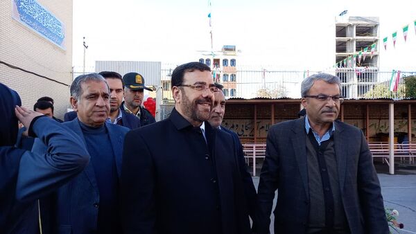 آیین نواختن زنگ انقلاب در مدارس فارس 