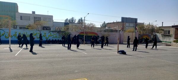 مسابقات درون مدرسه ای در دبیرستان فرهنگ