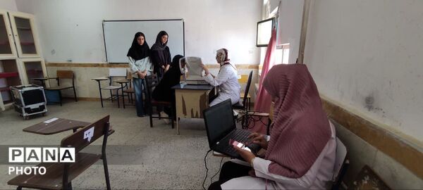 دبیرستان پروین ، پیشگام در اجرای برنامه‌های محله‌محور در حسین‌آباد شاملو