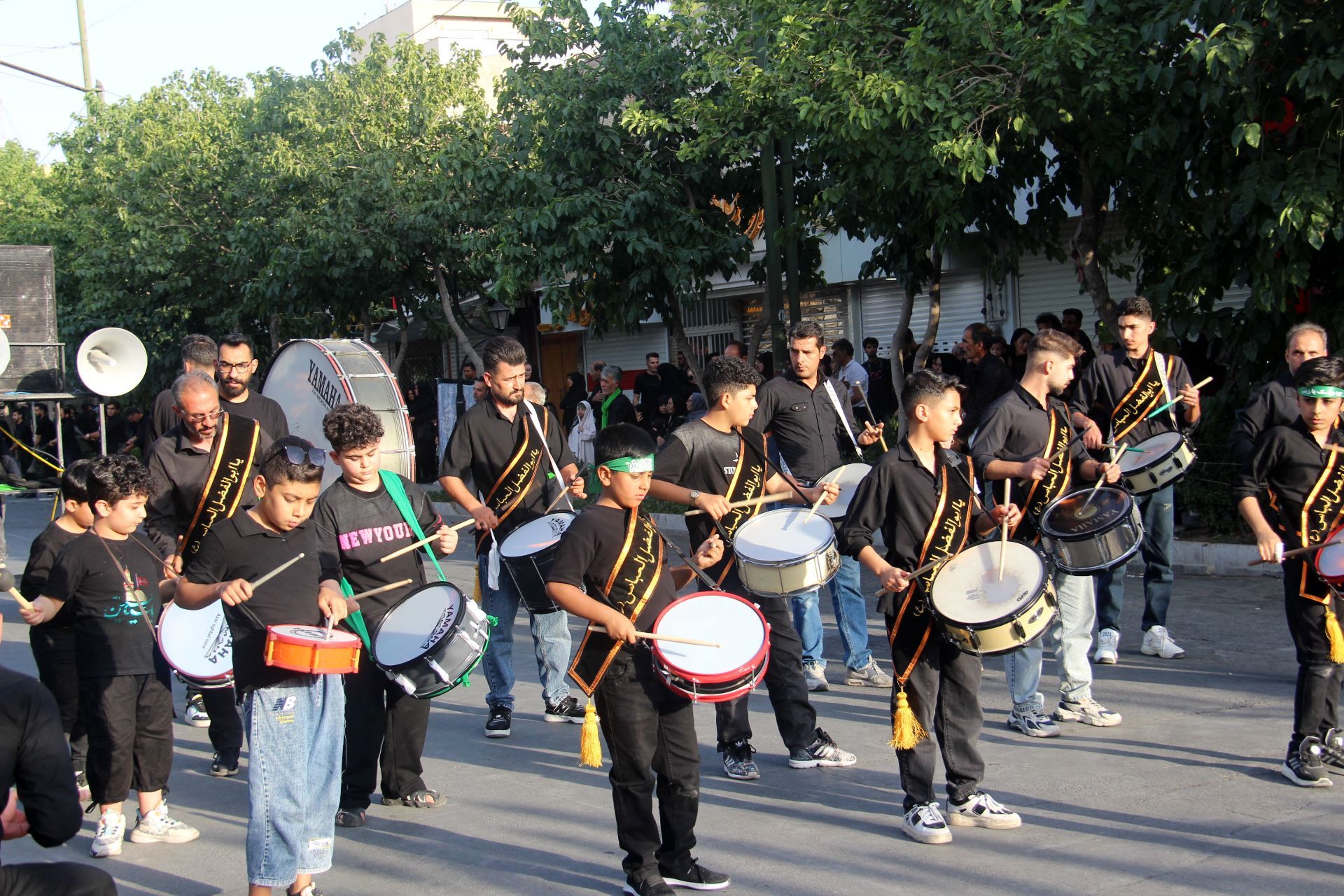 حضور نسل سوم حسینی در تاسوعا