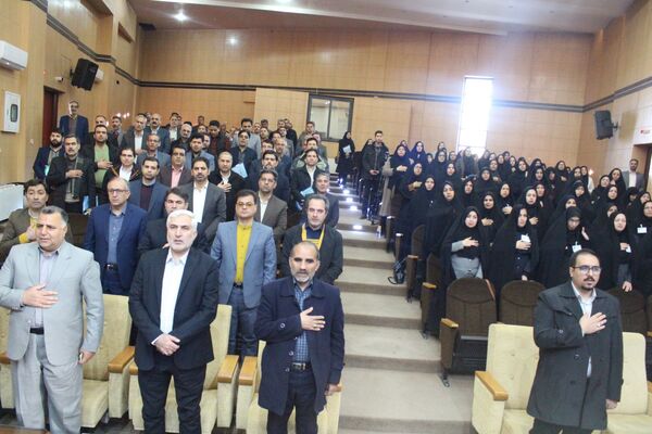 اولین جلسه دوره آموزشی مدیران دبیرستان‌های نمونه دولتی و شبانه‌روزی استان خراسان رضوی