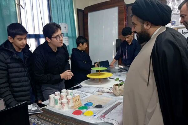 نمایشگاهی از دستاوردهای استعدادهای درخشان