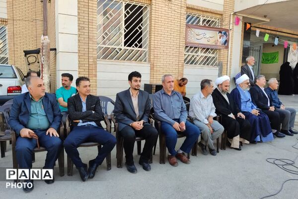 آیین بازگشایی و گرامیداشت هفته دفاع مقدس در دبیرستان علوم و معارف صدرا شیراز