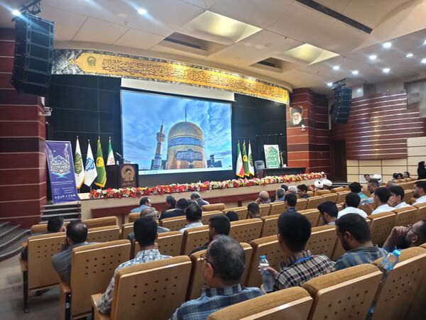 سی و دومین جشنواره فرهنگی هنری قرآن و عترت در مشهد برگزار شد