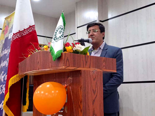  تجلیل از مدیران، مربیان و دانش‌آموزان پیشتاز شهرستان عسلویه