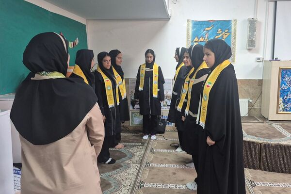 برگزاری کارگاه آموزش مهارت‌های تشکیلات سازمان دانش‌آموزی در طالب‌ آباد کهریزک 