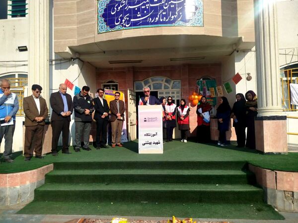 مانور زلزله در دبیرستان شهید بهشتی بندرترکمن