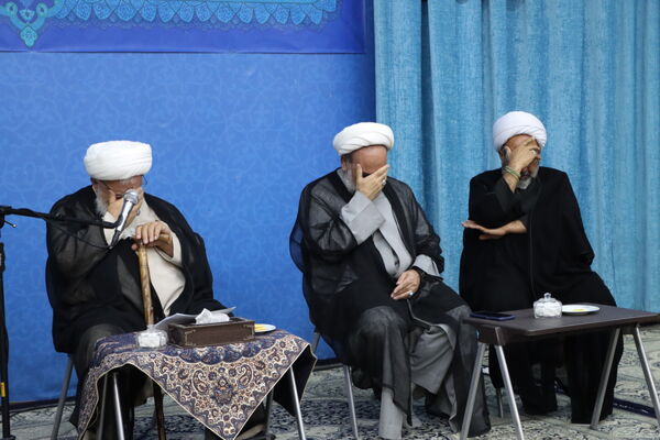 نشست اصحاب رسانه با نماینده ولی فقیه در یزد
