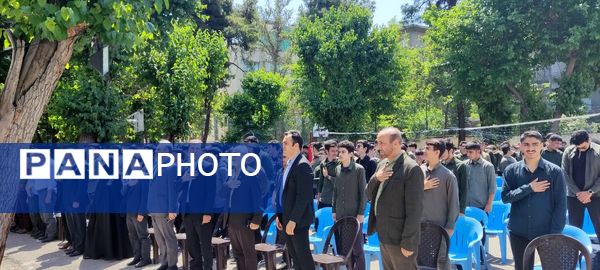 زمین چمن فرصتی برای سلامت دانش‌آموزان