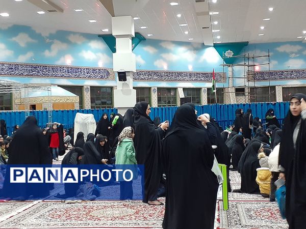 مراسم پاسداشت شهدای مقاومت و نمایشگاه آثار منتخب دانش‌آموزان رویداد آخراشه