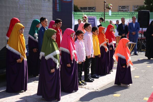 زنگ آغاز سال تحصیلی جدید در تبریز 