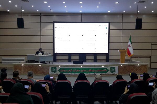 برگزاری کارگاه آموزشی هوش مصنوعی در سالن اجتماعات دکتر گل نراقی