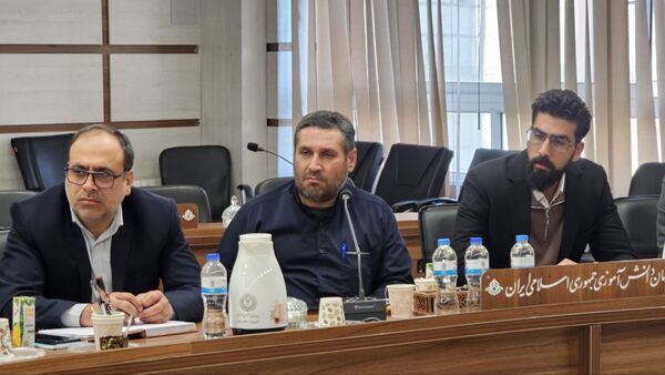 جلسه حوزه پرورشی گلستان با حضور معاونان و مدیران کل وزارت آموزش و پرورش