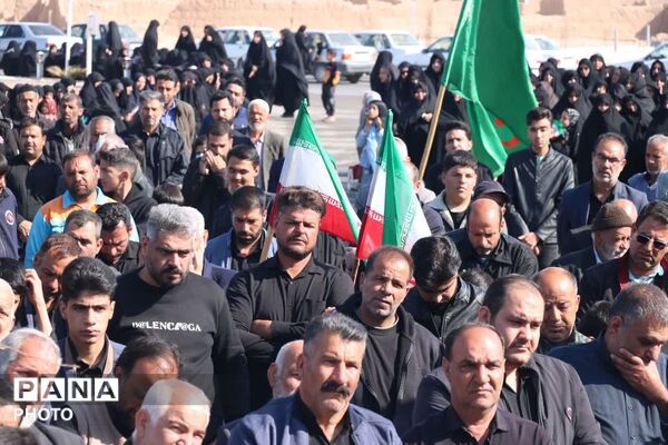 سوگواری مردم ولایتمدار بخش بهمن ابرکوه در پی شهادت رهبر معظم انقلاب