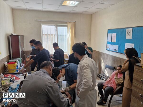 ارائه بیش از ۳۰۰ خدمت رایگان دندانپزشکی در اردوی جهادی سلامت